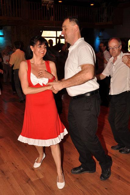min 2011 04 24 station danse 107